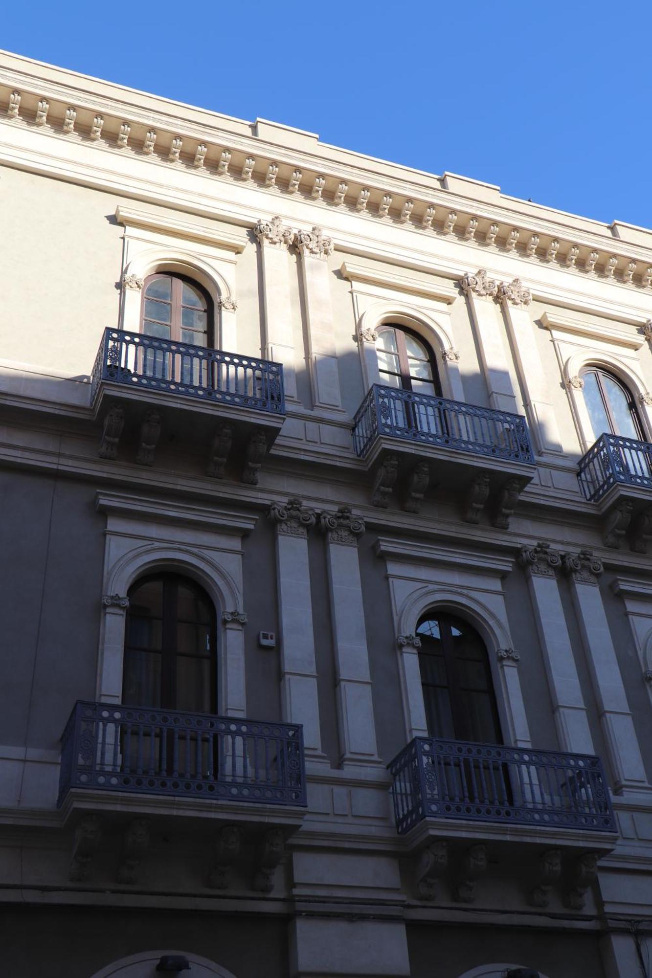 Domus Iole Appartamento Nel Centro Storico CTA Eksteriør bilde